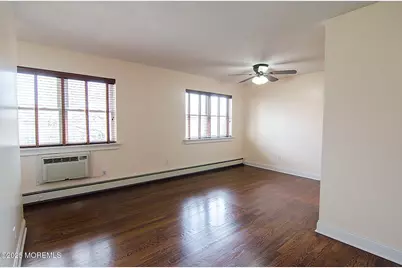 26 Windsor Terrace #E, Freehold, NJ 07728 - Photo 5