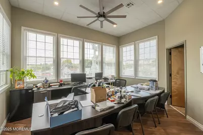 15-17 E Railroad Avenue, Middlesex, NJ 08846 - Photo 47