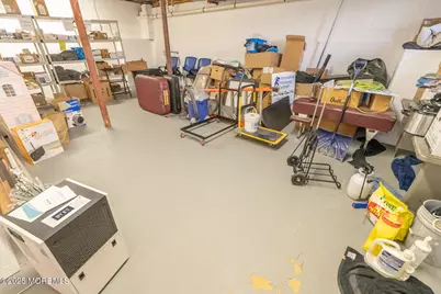 15-17 E Railroad Avenue, Middlesex, NJ 08846 - Photo 37