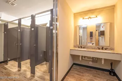 15-17 E Railroad Avenue, Middlesex, NJ 08846 - Photo 29