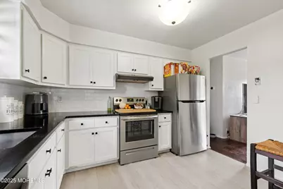 24 Hampshire Road, Toms River Township, NJ 08757 - Photo 13