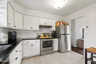 24 Hampshire Rd, Toms River Township, NJ 08757 - Photo 13