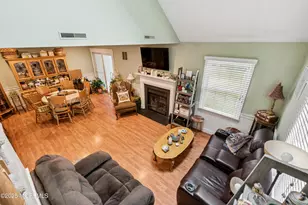 10 Whittier Ct, Freehold, NJ 07728 - Photo 11