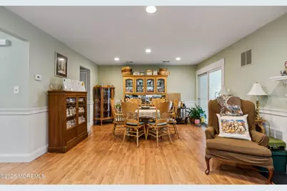 10 Whittier Court, Freehold, NJ 07728 - Photo 15