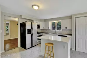 131 Asbury Rd, Farmingdale, NJ 07727 - Photo 7