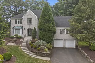 26 Opatut Ct, Morganville, NJ 07751 - Photo 1