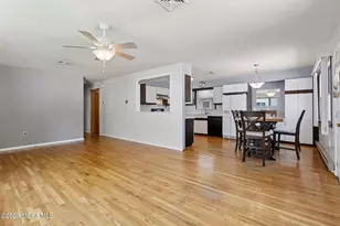 218 Swan Blvd, Toms River Township, NJ 08753 - Photo 5