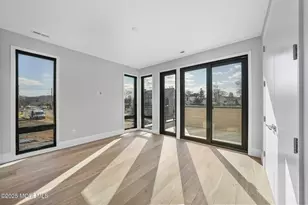 10 Brant Dr, Atlantic Highlands, NJ 07716 - Photo 31