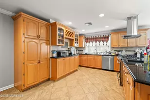 521 Cedar Ave, West Long Branch, NJ 07764 - Photo 9