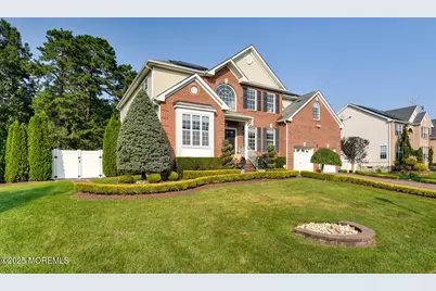 12 Ellis Court, Morganville, NJ 07751 - Photo 3