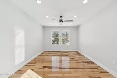 634 Wayside Road, Neptune Township, NJ 07753 - Photo 15