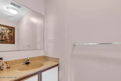 30-6 Remington Drive, Freehold, NJ 07728 - Photo 9