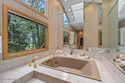 31 Thompson Grove Road, Freehold, NJ 07728 - Photo 39