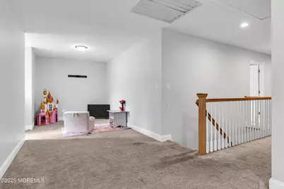 123 Freehold Road, Manalapan Township, NJ 07726 - Photo 17