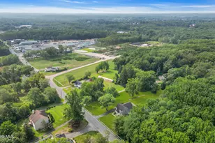 123 Freehold Rd, Manalapan Township, NJ 07726 - Photo 37