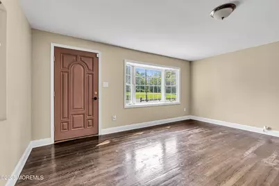 123 Freehold Road, Manalapan Township, NJ 07726 - Photo 13