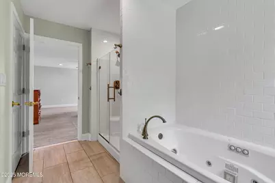 123 Freehold Road, Manalapan Township, NJ 07726 - Photo 21