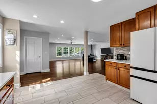 123 Freehold Rd, Manalapan Township, NJ 07726 - Photo 11