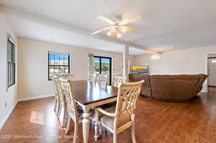 31 Peggy Ln, Manahawkin, NJ 08050 - Photo 9