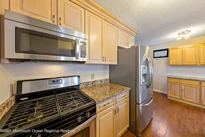 31 Peggy Lane, Manahawkin, NJ 08050 - Photo 7