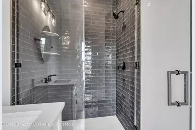 120 Eagle Way, Eatontown, NJ 07724 - Photo 27