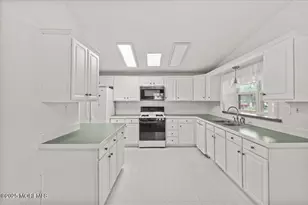 26 Baltusrol Dr, Mays Landing, NJ 08330 - Photo 9