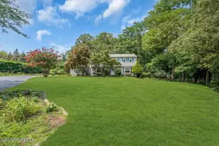 15 Goldsmith Dr, Holmdel, NJ 07733 - Photo 3