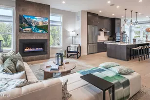 10 Waller Dr, Middletown, NJ 07748 - Photo 3