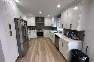 18 Branch Rd, Oakhurst, NJ 07755 - Photo 7