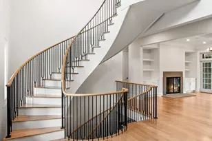 11 Bucchop Ln, Red Bank, NJ 07701 - Photo 3