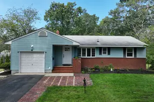 918 Prospect Ave, Pine Beach, NJ 08741 - Photo 1