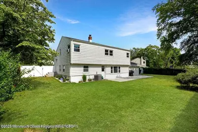 14 Arno Street, Oakhurst, NJ 07755 - Photo 9