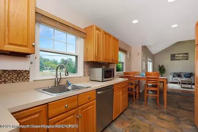 14 Arno Street, Oakhurst, NJ 07755 - Photo 15