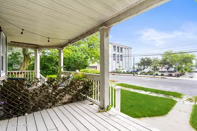 8 W End Court, Long Branch, NJ 07740 - Photo 3