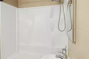 54 Ellington St, East Orange, NJ 07017 - Photo 5