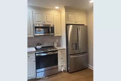 786 Hudson Parkway, Whiting, NJ 08759 - Photo 11