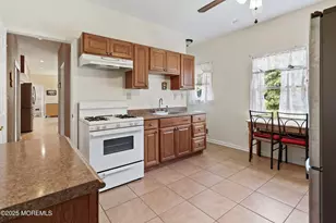 2 Mt Dr, Millstone Township, NJ 08535 - Photo 13