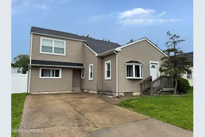 631 Sydney Avenue, Union Beach, NJ 07735 - Photo 3