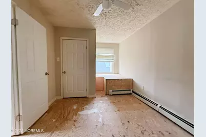 631 Sydney Avenue, Union Beach, NJ 07735 - Photo 17