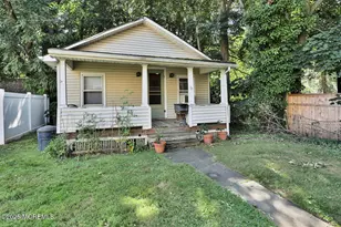 82 Linden Pl, Red Bank, NJ 07701 - Photo 17