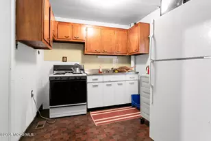 82 Linden Pl, Red Bank, NJ 07701 - Photo 27