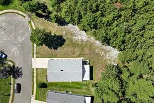 7 Bordeaux Ct, Toms River Township, NJ 08757 - Photo 3