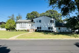 11 Fairway Ave, West Long Branch, NJ 07764 - Photo 5