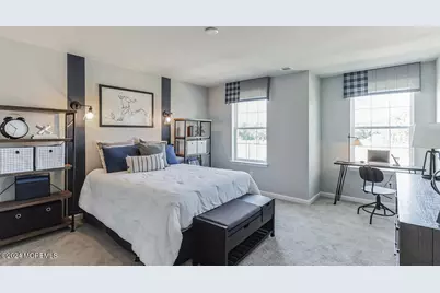 35 Victoria Gardens Square, Neptune Township, NJ 07753 - Photo 17