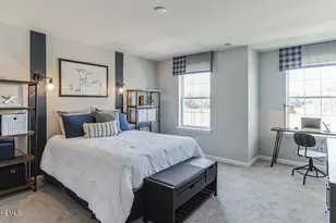 39 Victoria Gdns Sq, Neptune Township, NJ 07753 - Photo 17