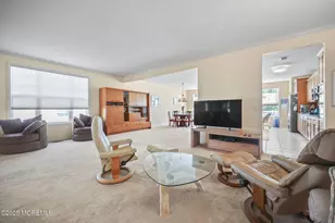 40 Riva Ridge Rd, Manalapan Township, NJ 07726 - Photo 11