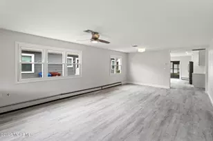 93 Paradise Blvd, Toms River Township, NJ 08757 - Photo 3