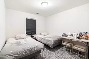 20 Holden Sq, Lakewood, NJ 08701 - Photo 13