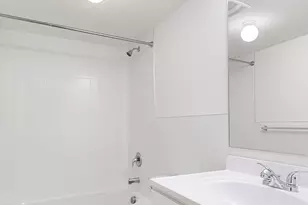 20 Holden Sq, Lakewood, NJ 08701 - Photo 23