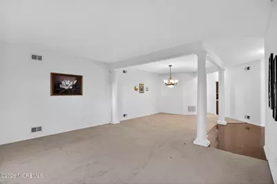 211 Bradwick Way, Marlboro Township, NJ 07746 - Photo 11